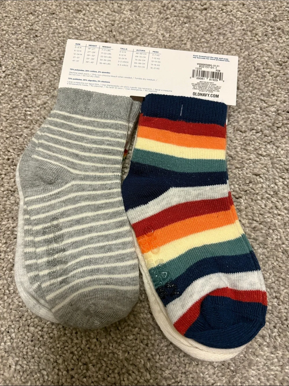 Old Navy Baby Crew Socks 4-Pack 12-24 months new